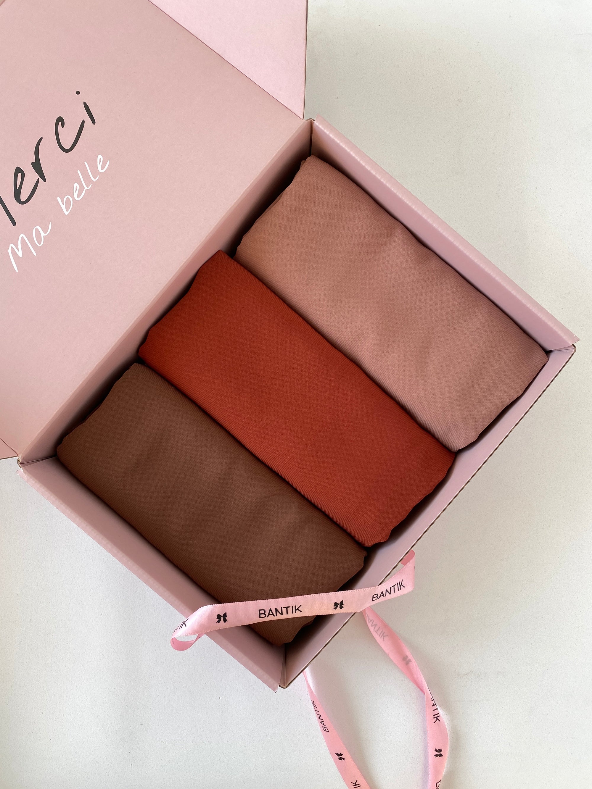 COFFRET SOIE DE MÉDINE