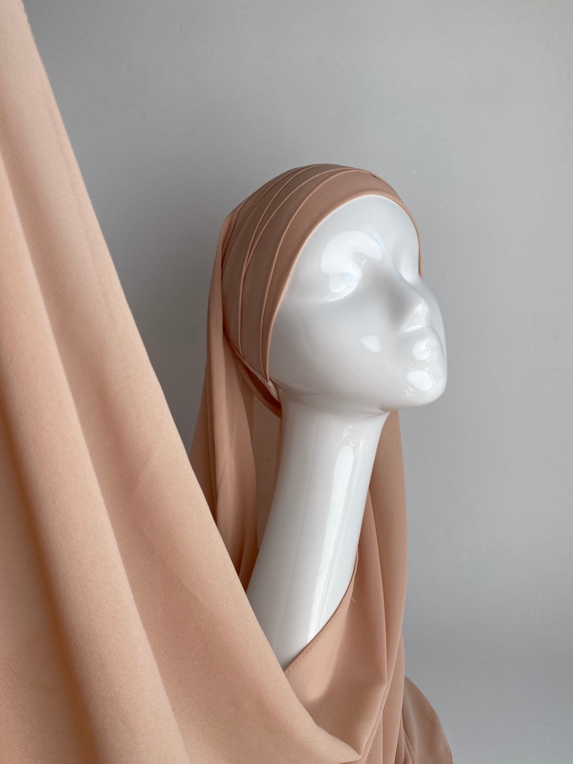 HIJAB À ENFILER MOUSSELINE BEIGE ROSE