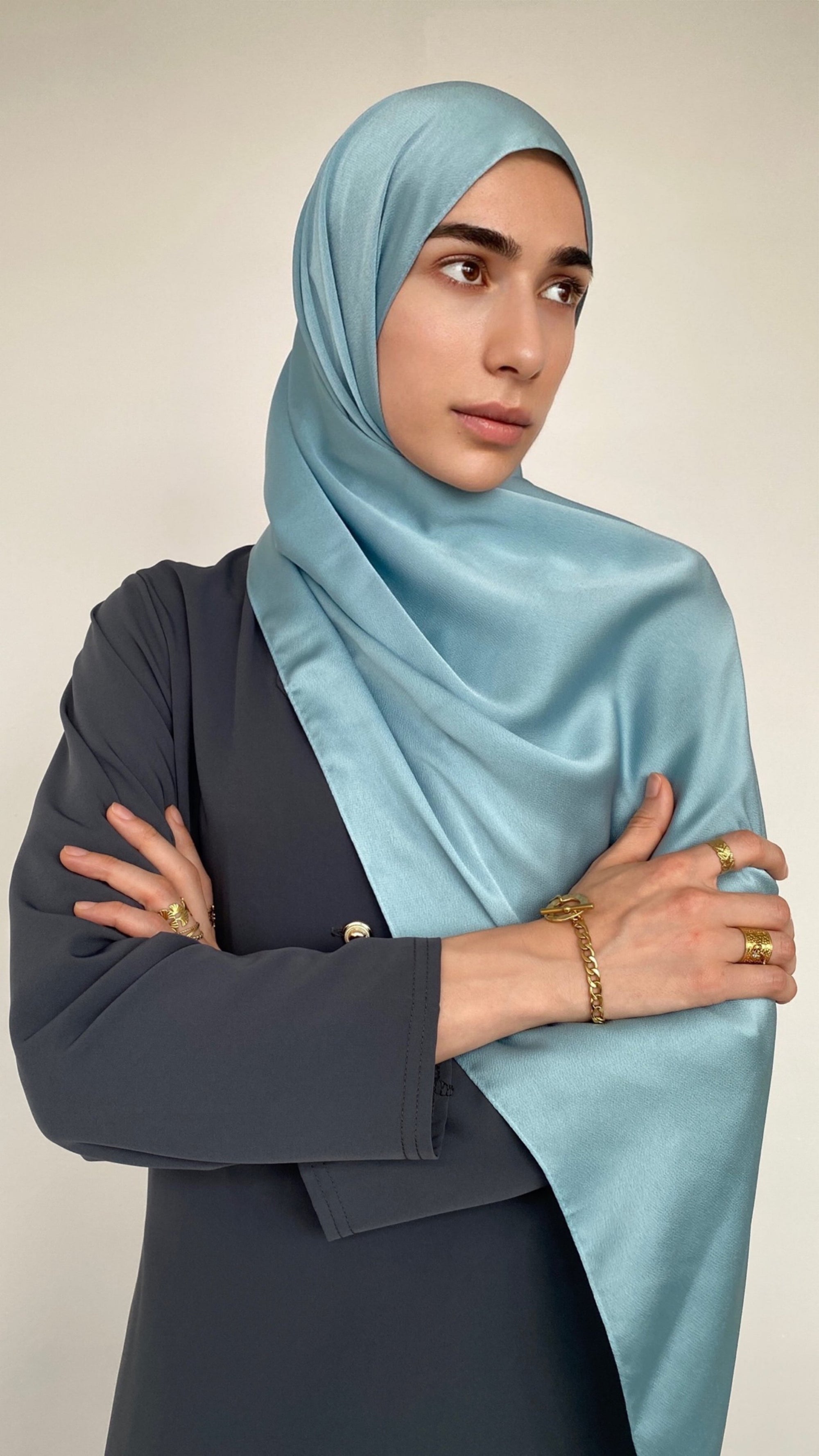 Hijab châle satin bleu turquoise