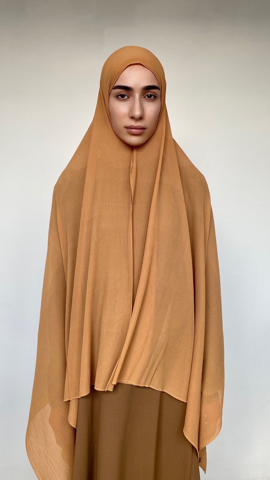 HIJAB PLISSÉ CARAMEL