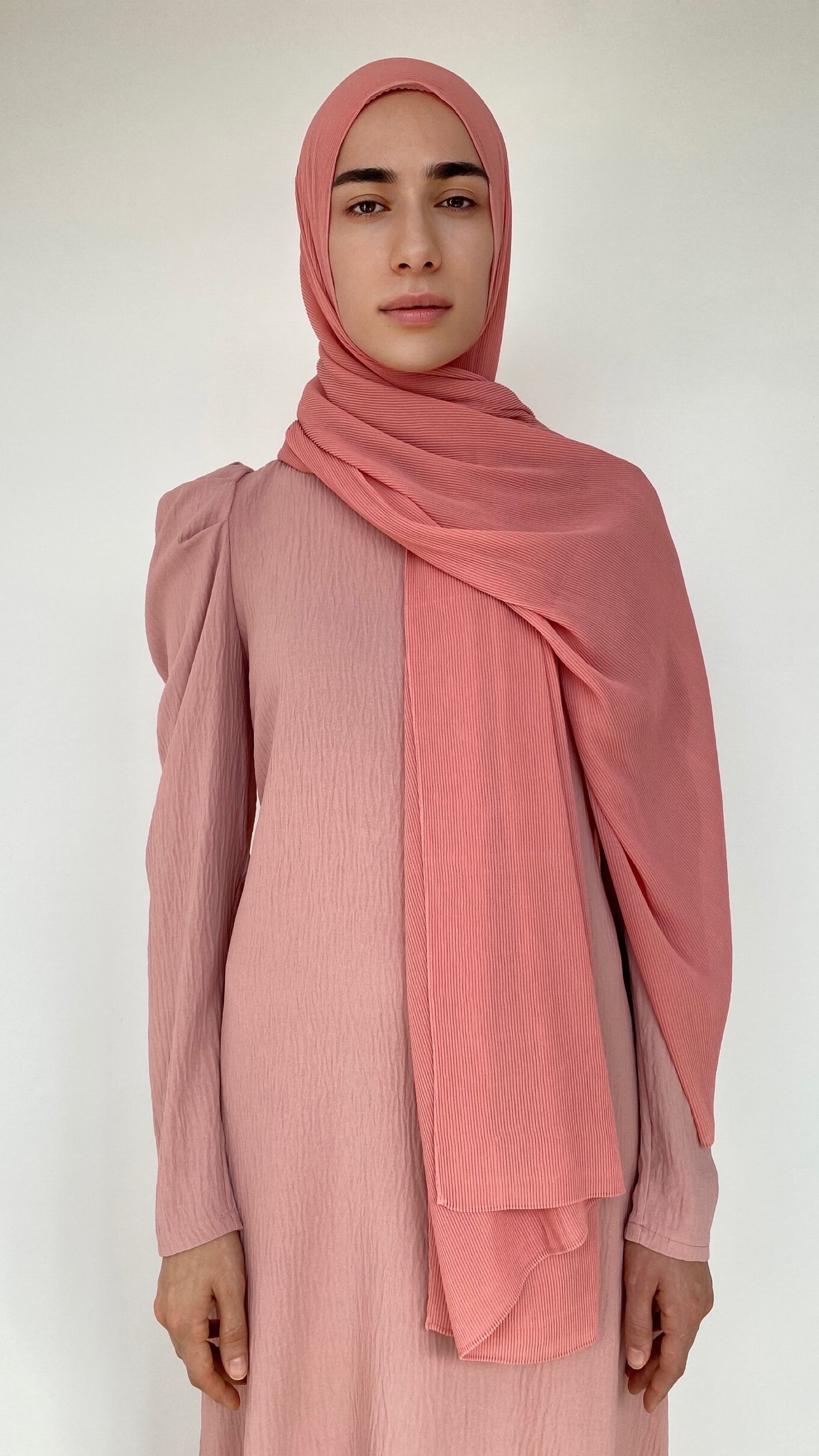 HIJAB PLISSÉ TANNÉ