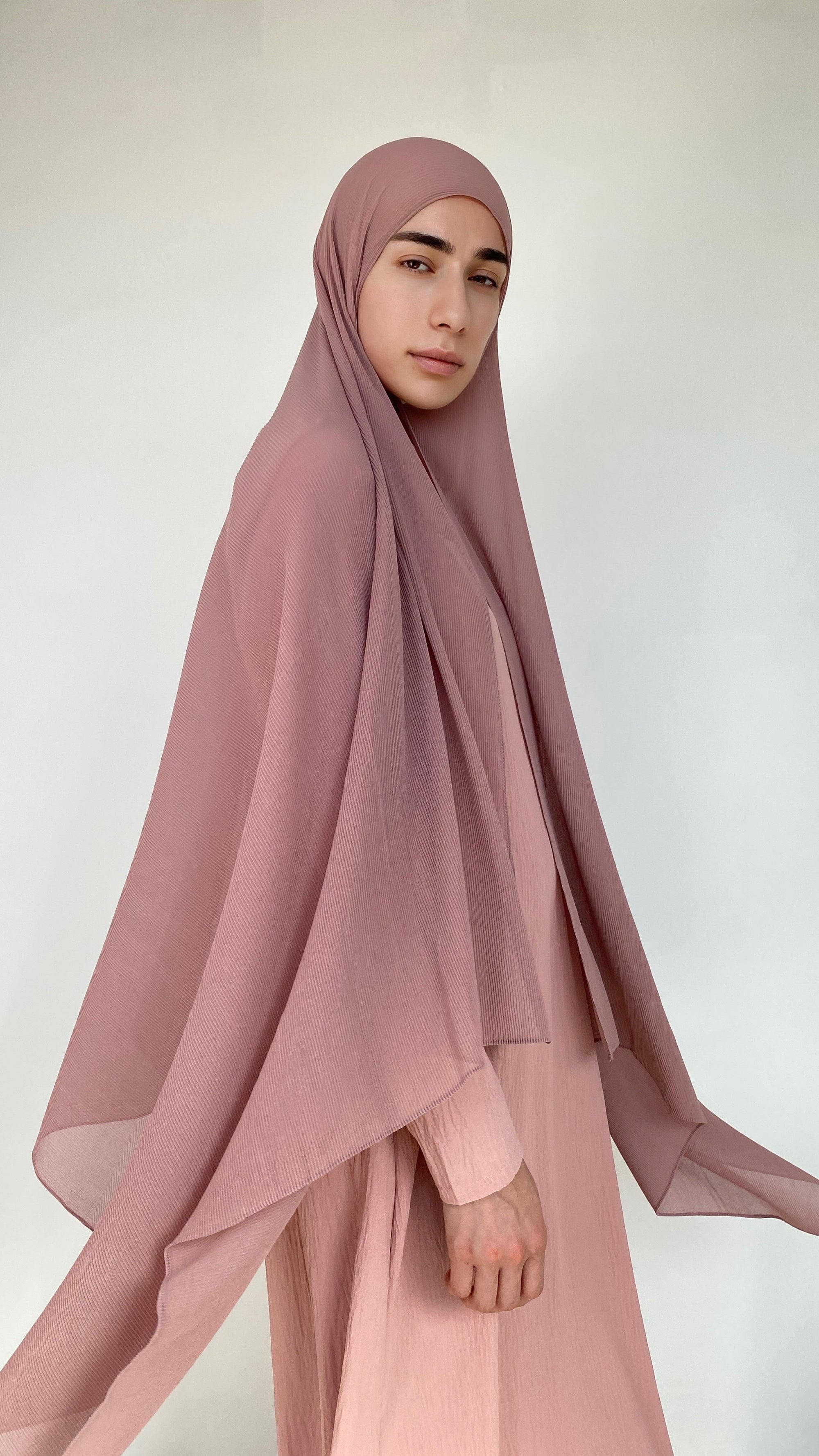 HIJAB PLISSÉ VIEUX ROSE