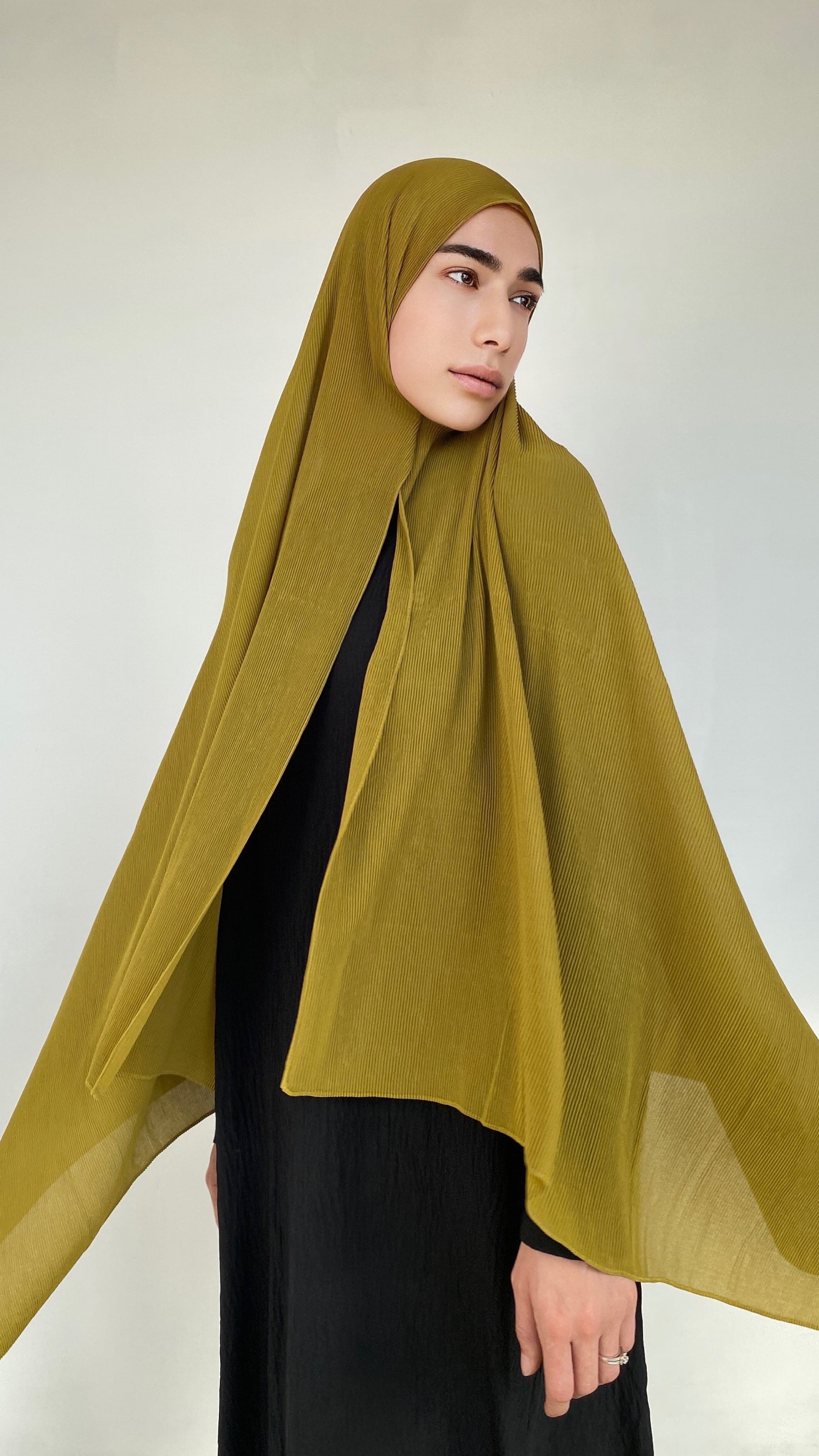 HIJAB MOUSSELINE PLISSÉ MOUTARDE