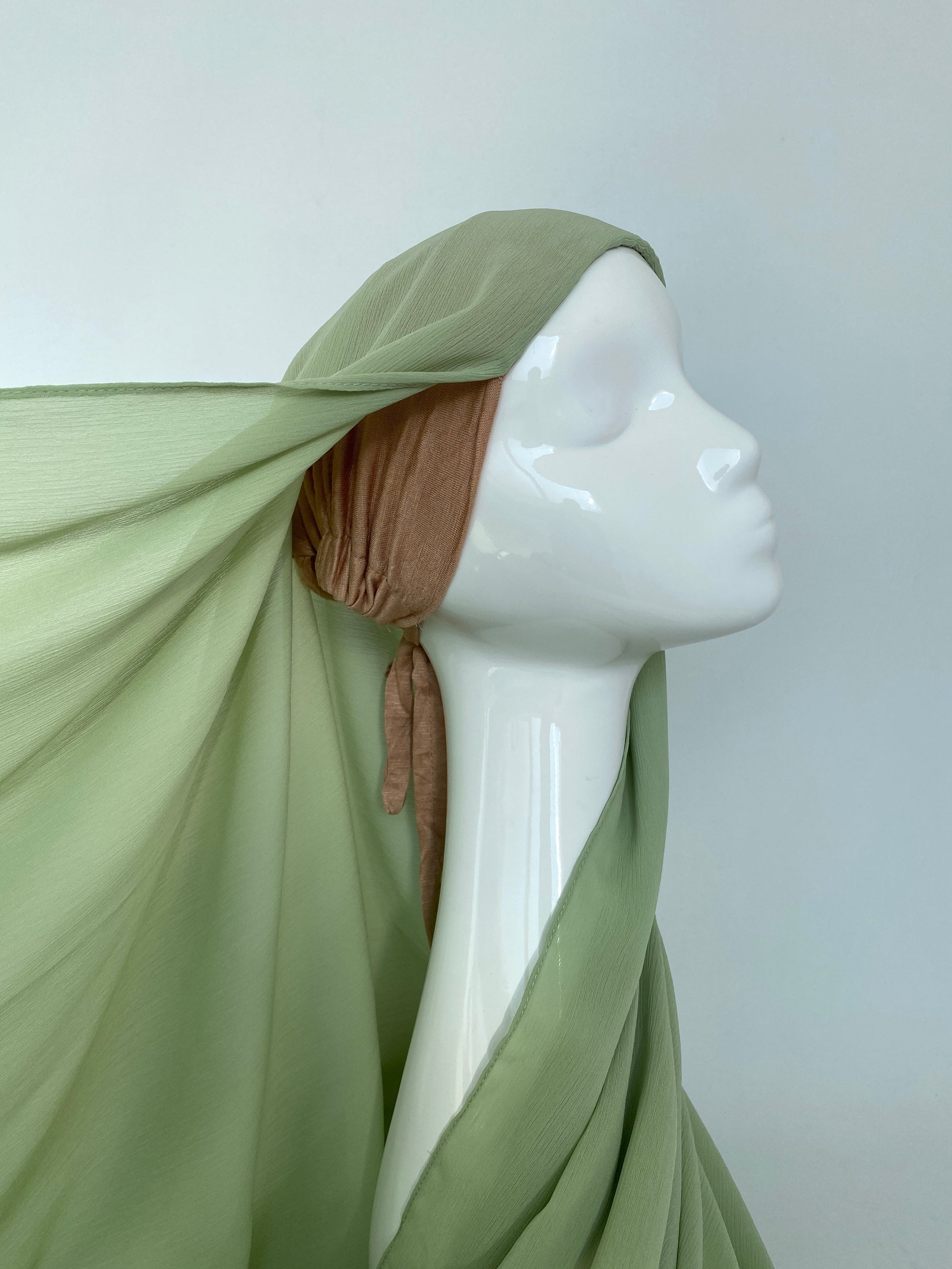 HIJAB À ENFILER SOIE RAYÉE
