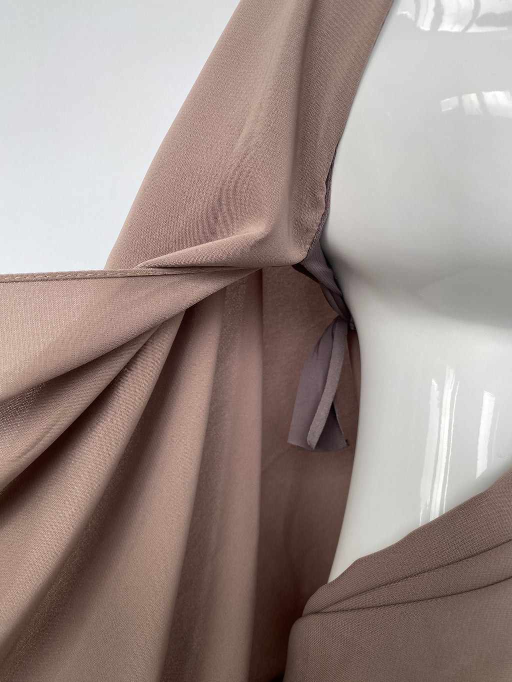 SOIE DE MÉDINE À ENFILER HIJAB BEIGE FONCÉ