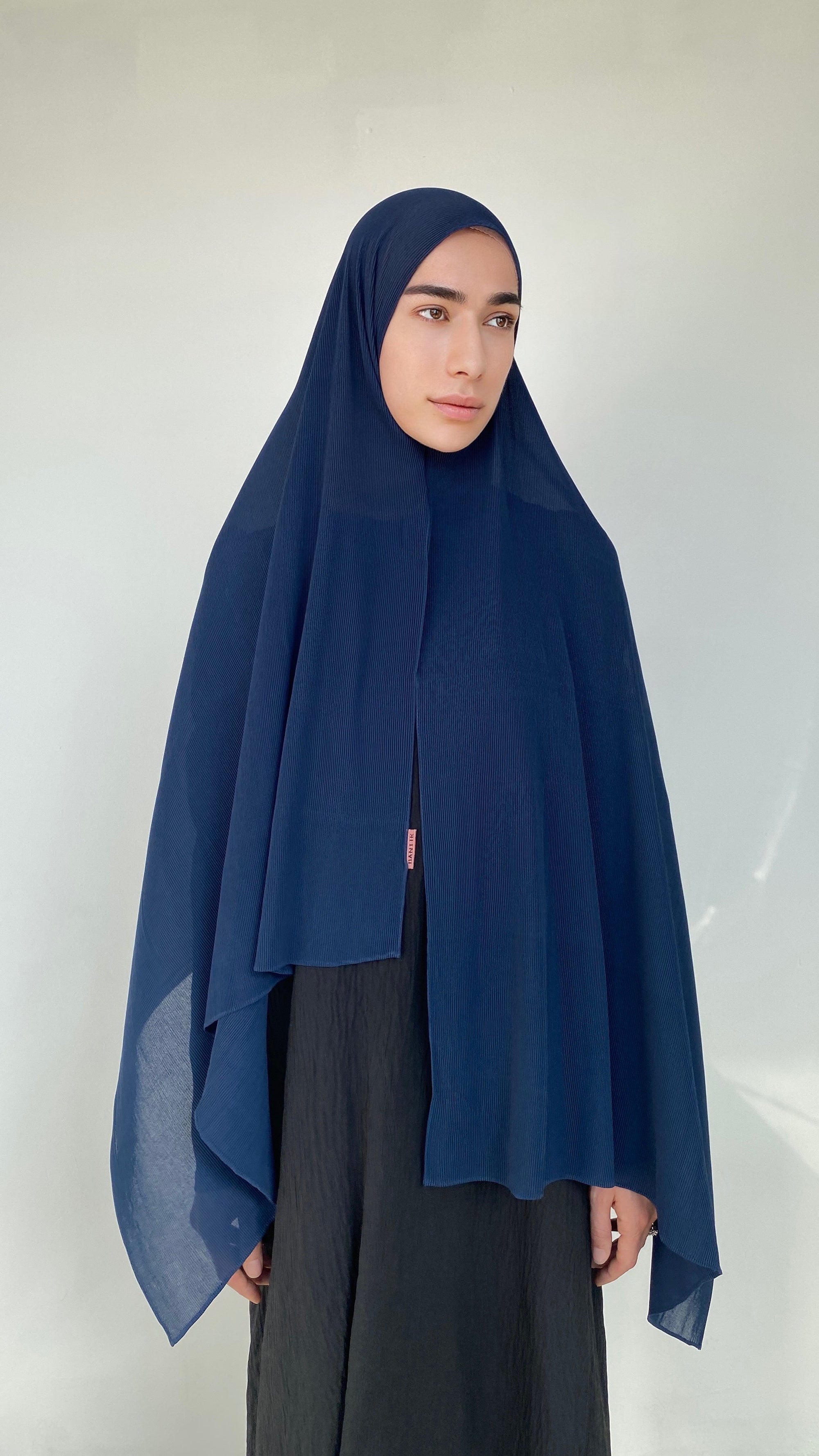 HIJAB MOUSSELINE PLISSÉE BLEU FONCÉ