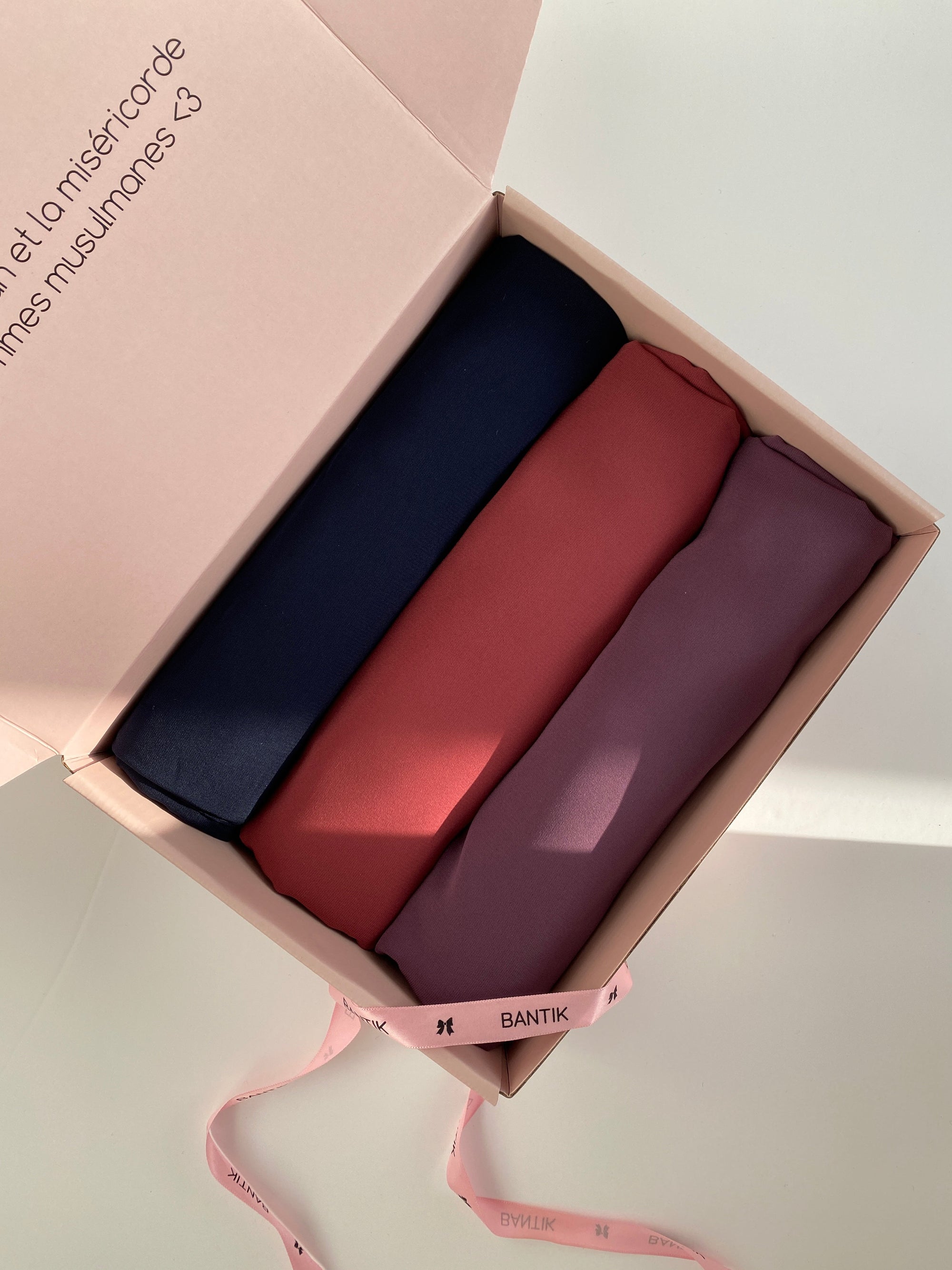 COFFRET SOIE DE MÉDINE À ENFILER