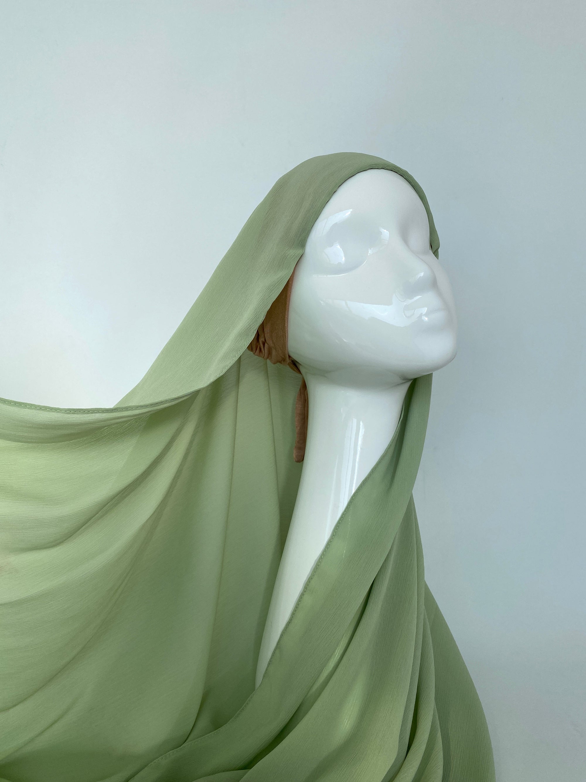 HIJAB À ENFILER SOIE RAYÉE