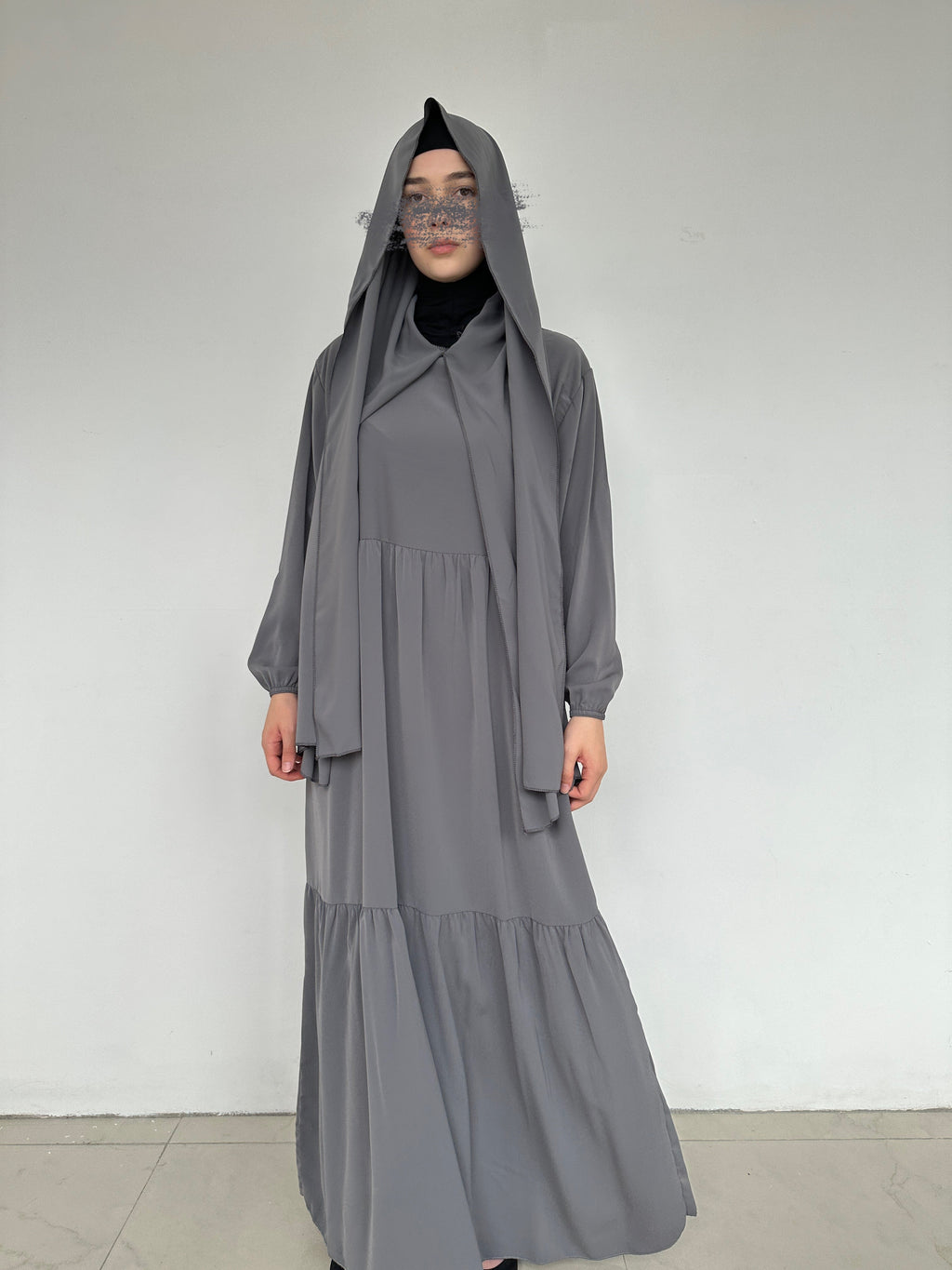 ABAYA SEMA HIJAB INTÉGRÉ GRIS FONCÉ