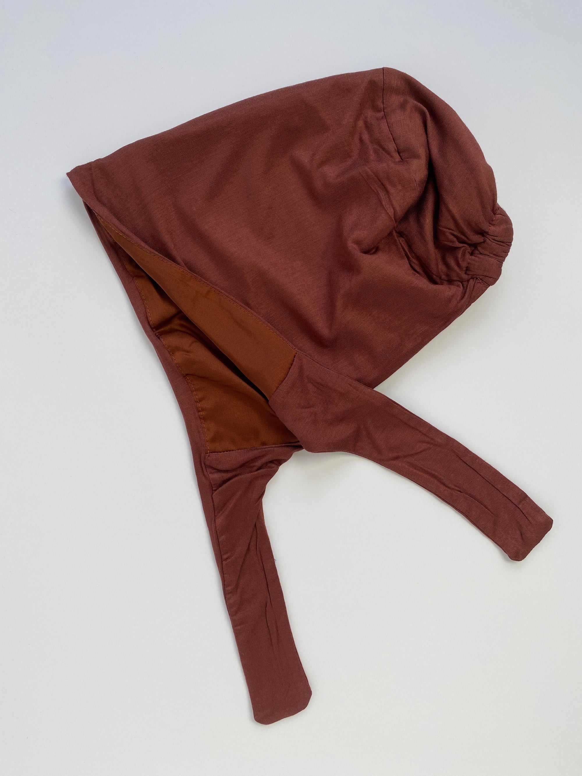 BONNET SOIE CHOCOLAT