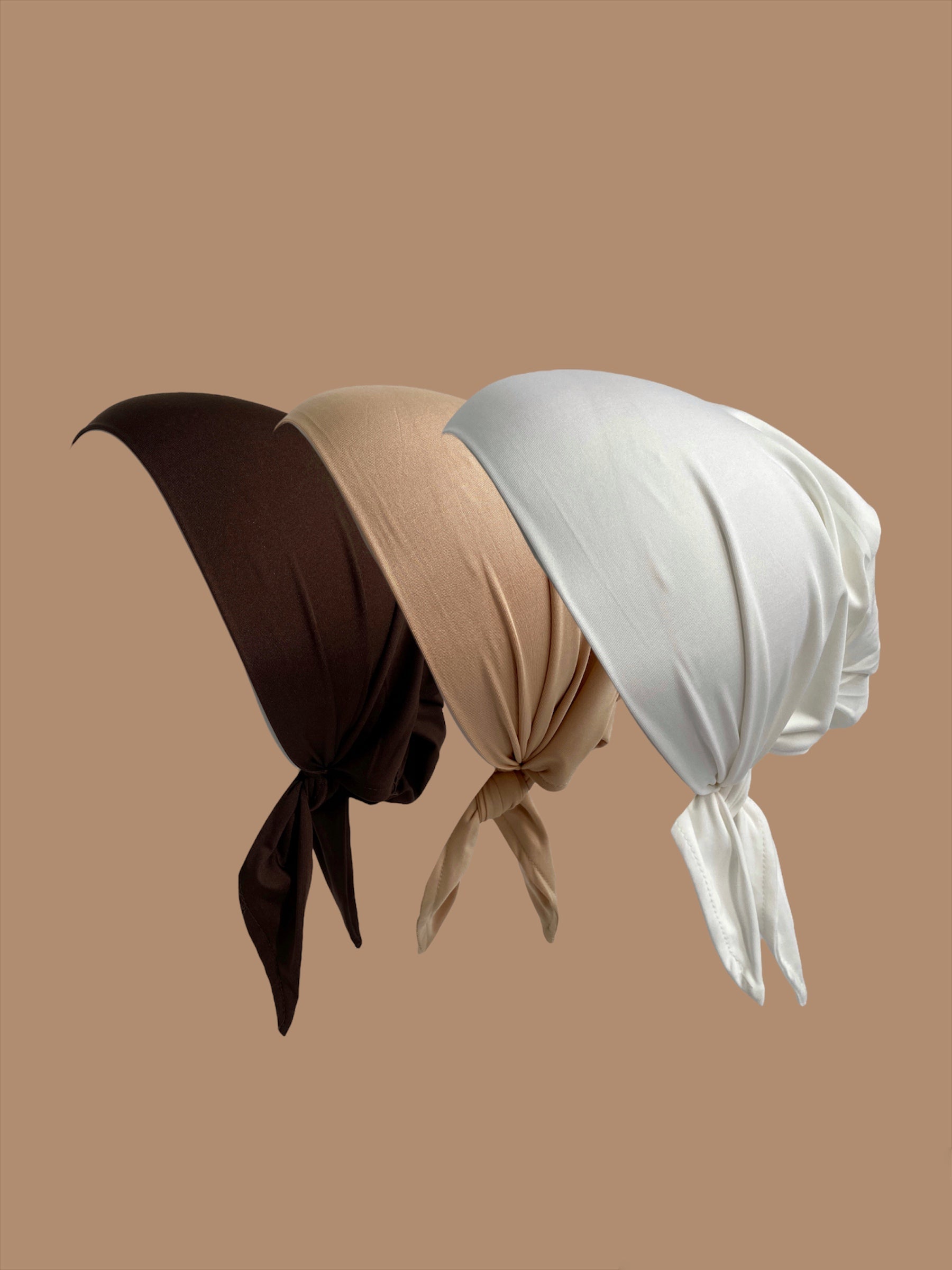 LOT 3 BONNETS