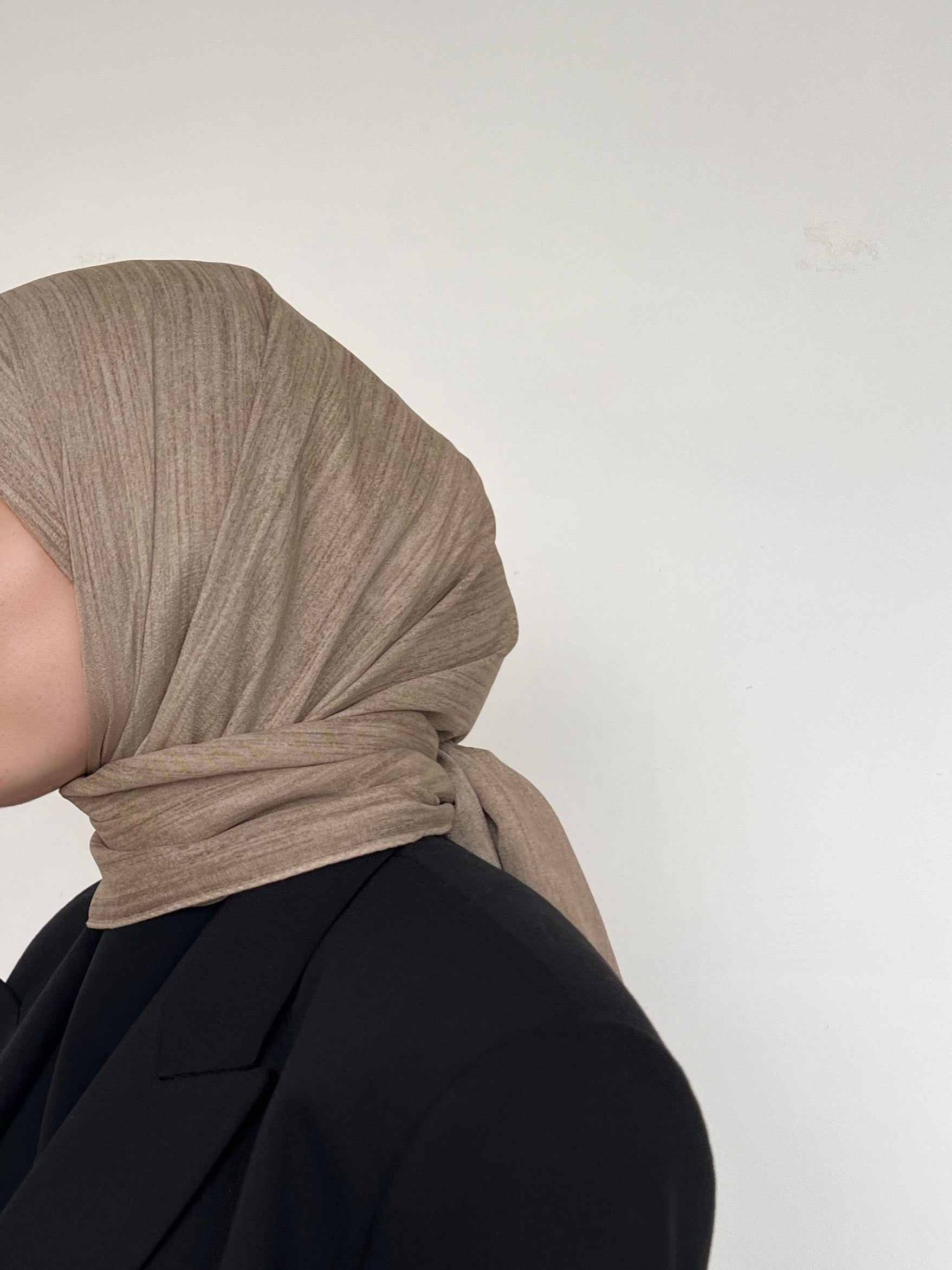 BOX SIX HIJABS LIN