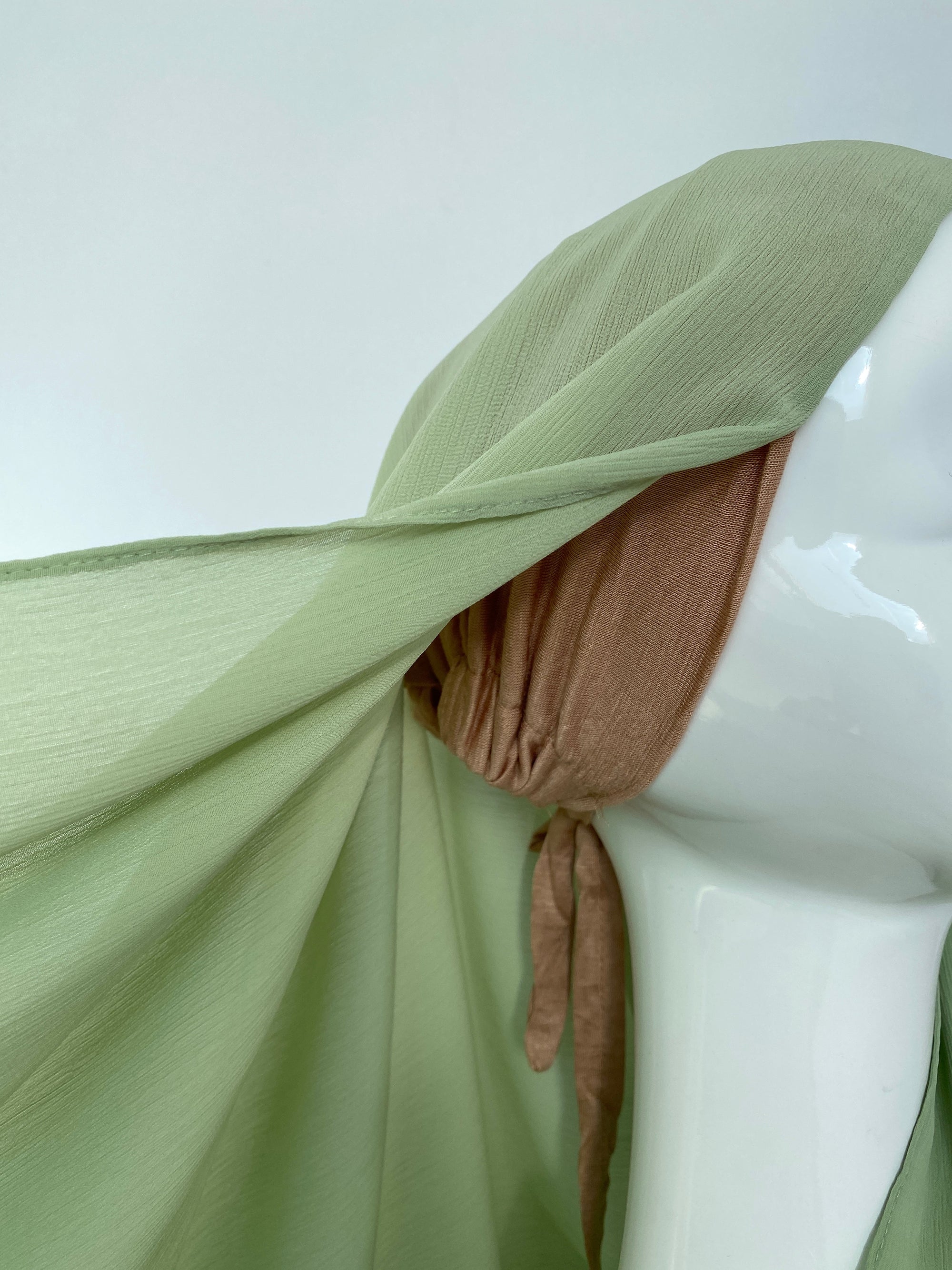HIJAB À ENFILER SOIE RAYÉE