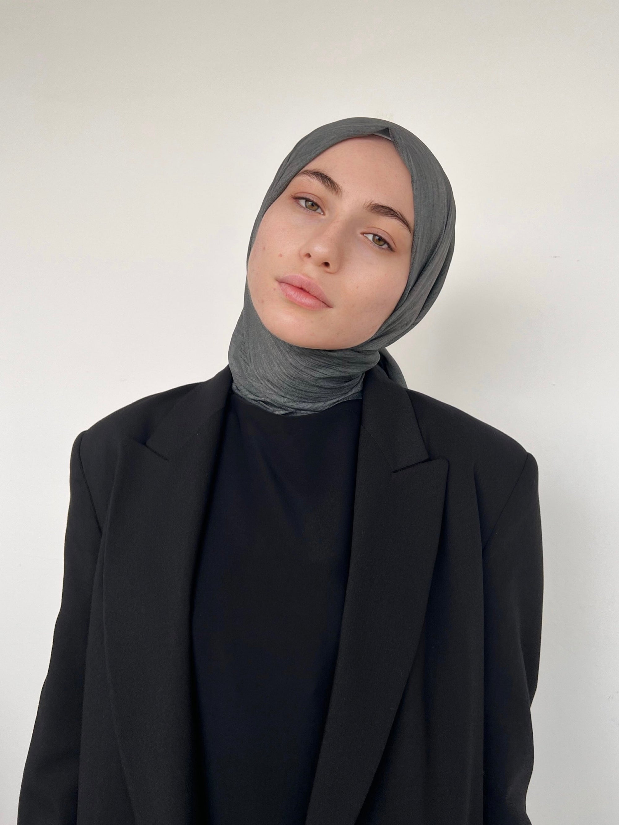 BOX SIX HIJABS LIN