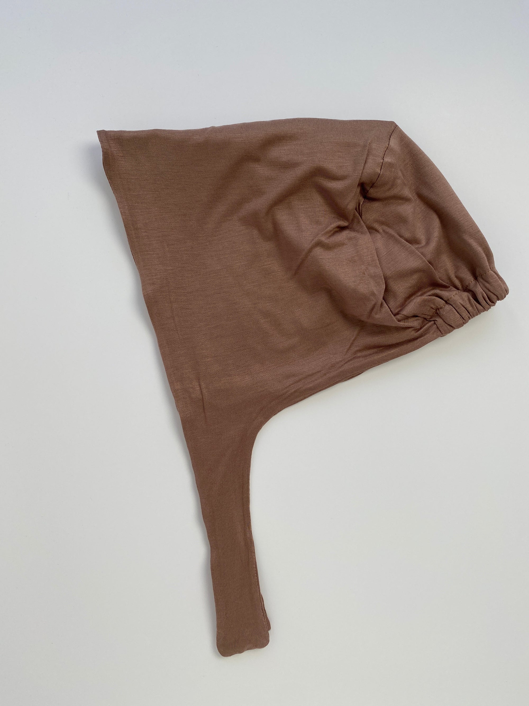 BONNET SOIE TAUPE