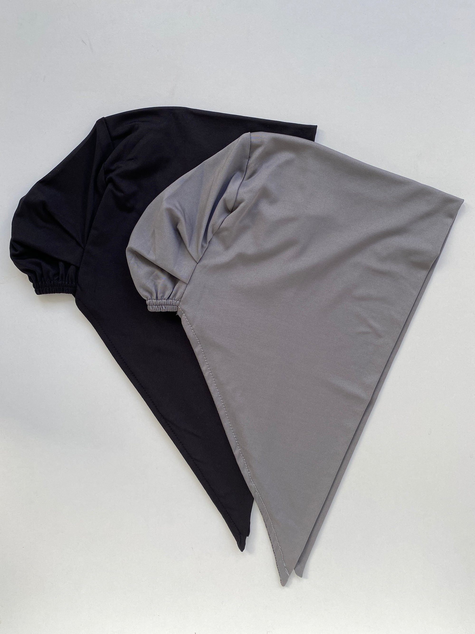 LOT 3 BONNETS