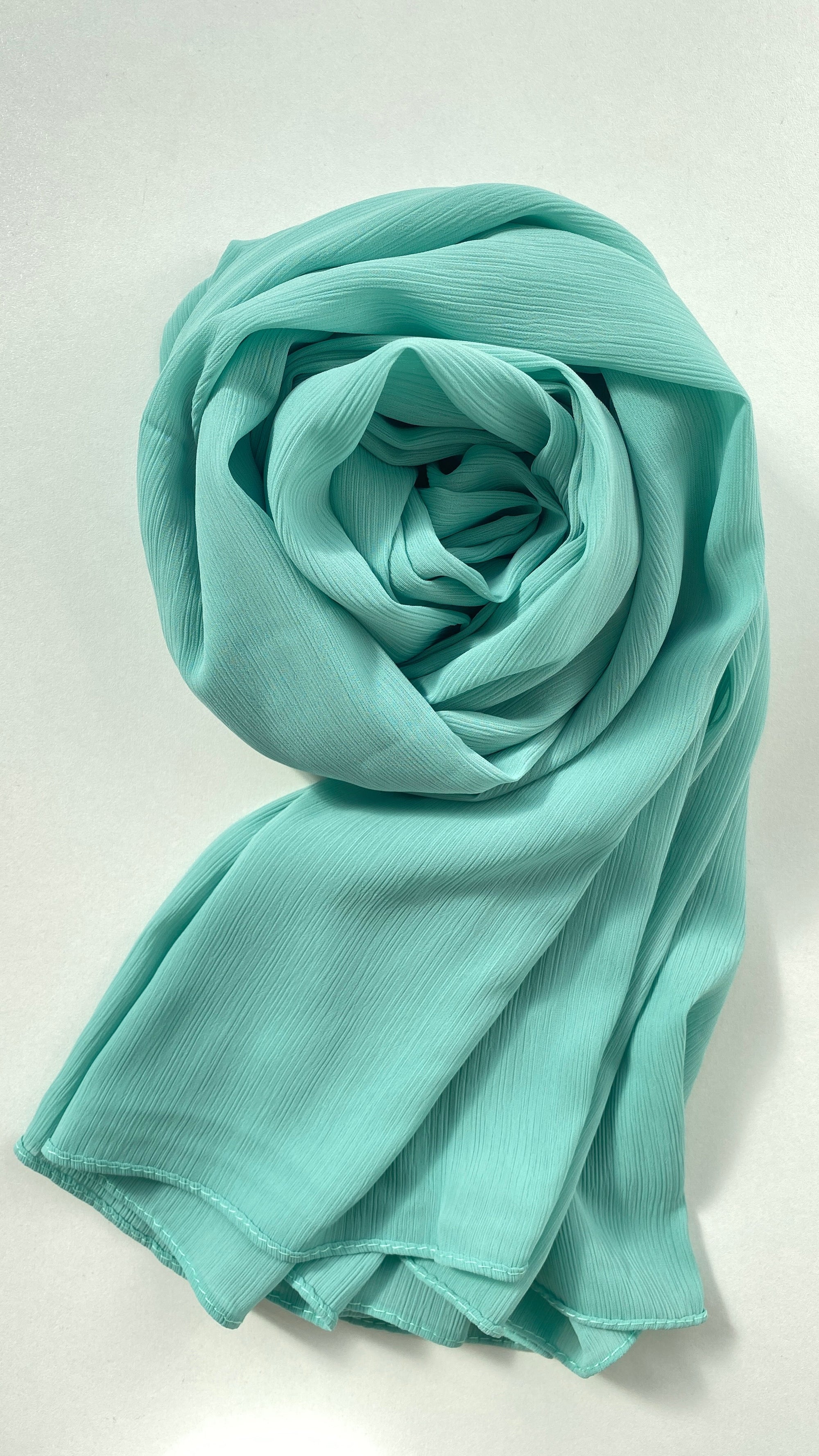 HIJAB  SOIE RAYÉE VERT D’EAU
