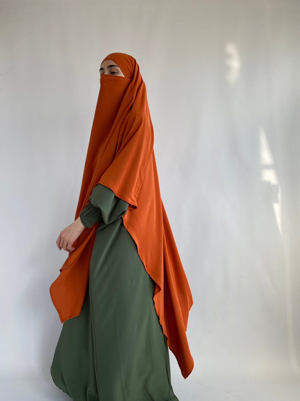 KHIMAR XL EN SOIE DE MÈDINE 
CORAIL