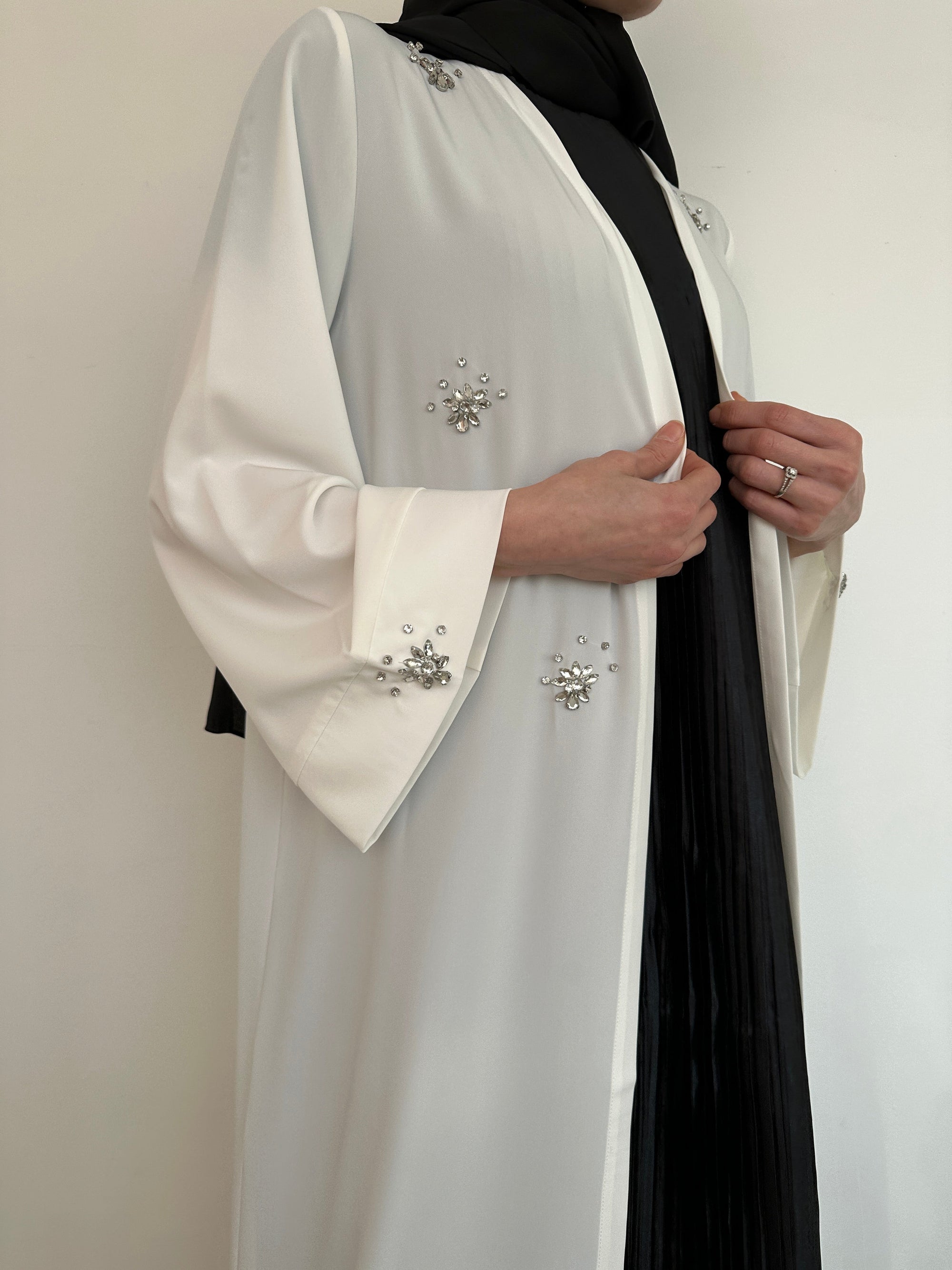KIMONO DE SOIRÉE BLANC CASSÉ