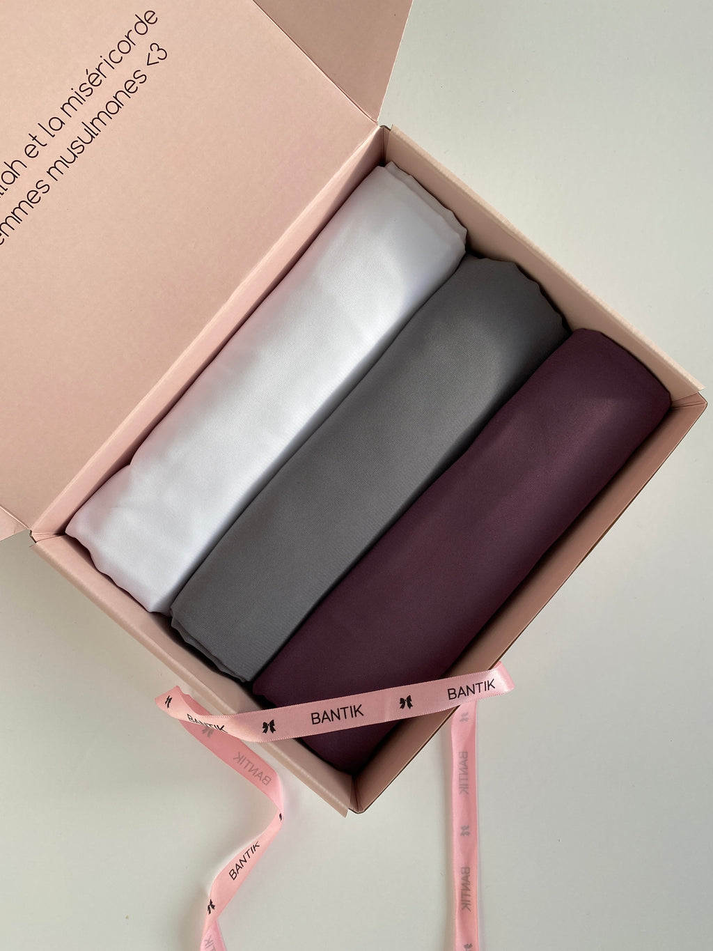 COFFRET SOIE DE MÉDINE À ENFILER